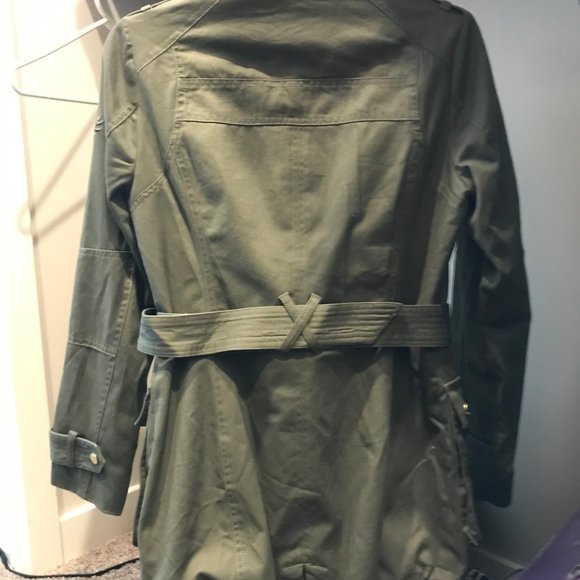 Guess Khaki Jacket - Picture 5 of 6